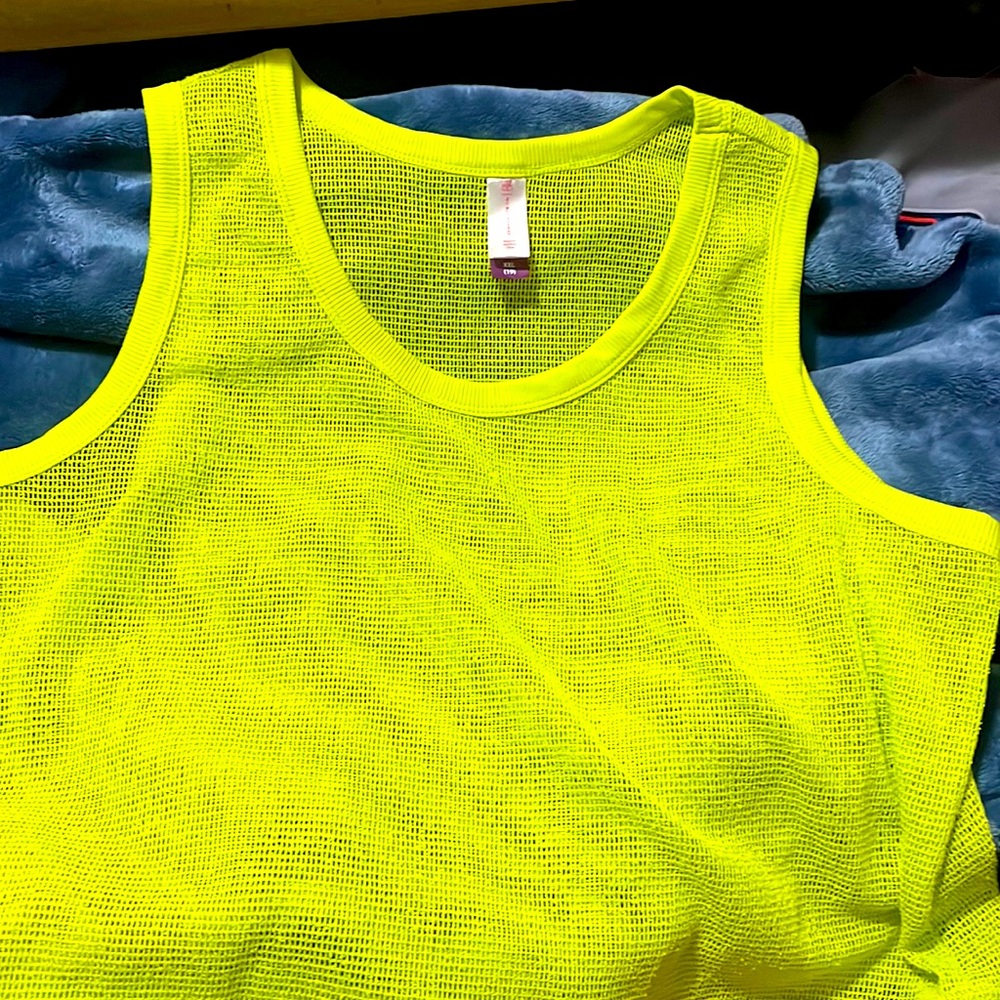 Neon mesh XXL tank top
